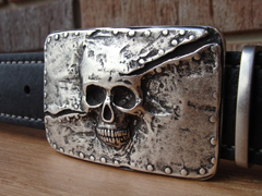 Ремень черный Череп старое серебро, 130 см